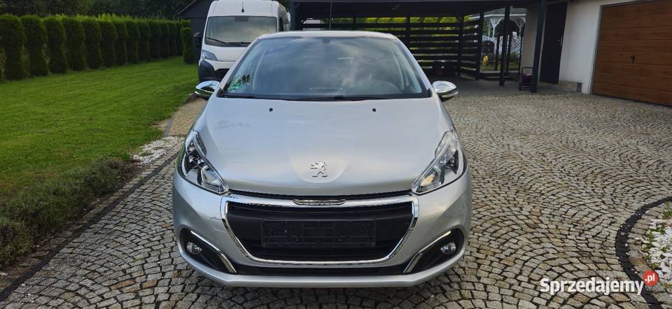 Peugeot 208 12 PureTech zadbany klimatyzacja Nowy Sącz