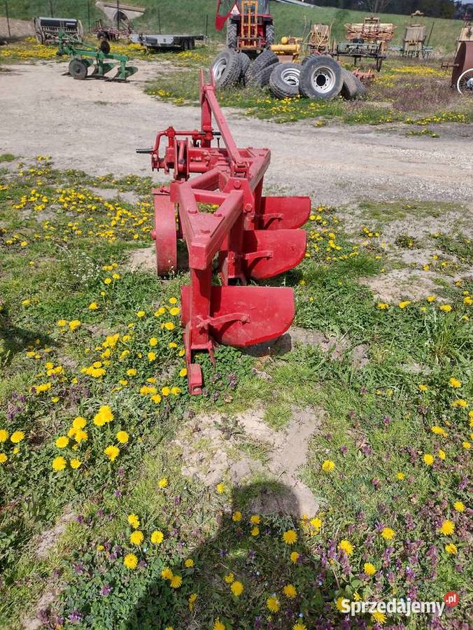 Pług trzyskibowy Akil Spławy Pierwsze