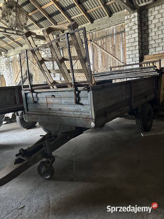 Rozrzutnik 35 tony polski rocznik 82 łódzkie Pełczyska