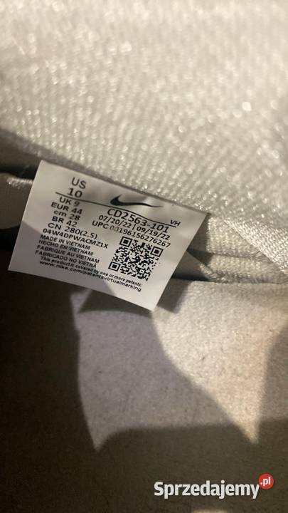Buciki Nike unisex Orzeszków sprzedam
