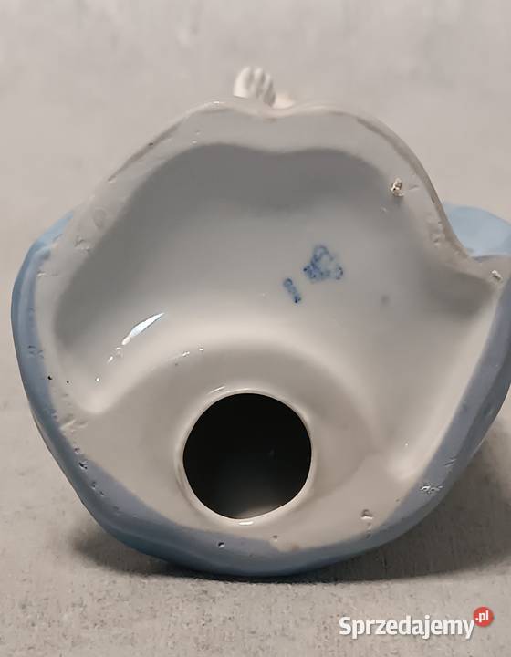 LIPPELSDORF Porcelanowa Figura Jezusa Jezus Porcelana i szkło Dobrzany