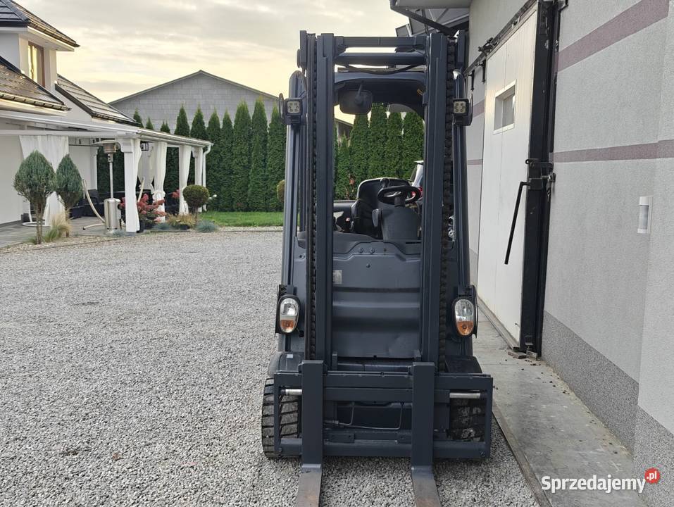 Wózek widłowy Linde H20T Lpg 2T 2009r Sandomierz