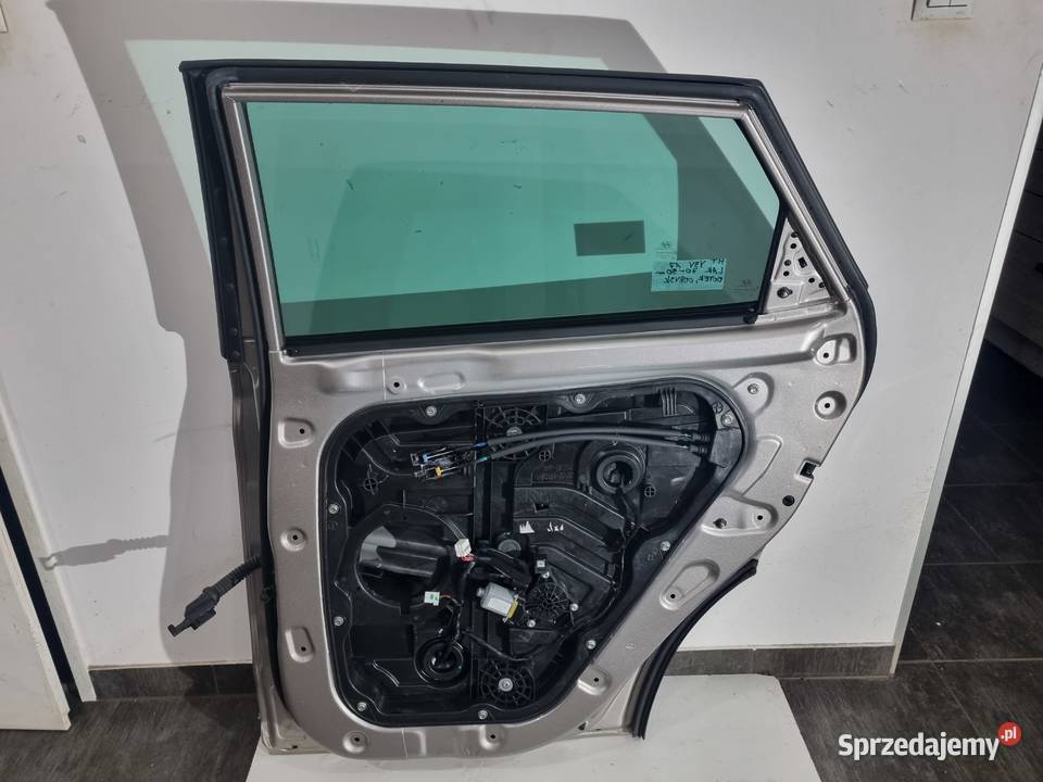 DRZWI PRAWY TYŁ Y3Y HYUBDAI TUCSON III 1520 Drzwi Skierniewice