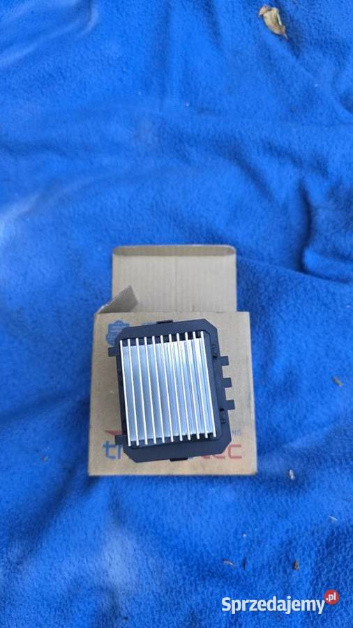 Regulator obrotów wiatraka Peugeot 208 Poznań