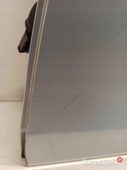 AUDI A4 B8 DRZWI LEWY TYŁ SEDAN X7W LX7W