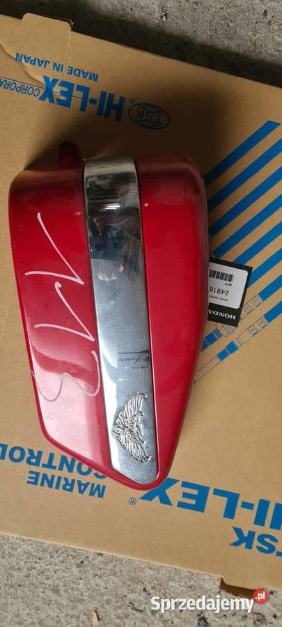 Honda rebel 125 pokrywa boczna dekiel plastik Chojnice sprzedam