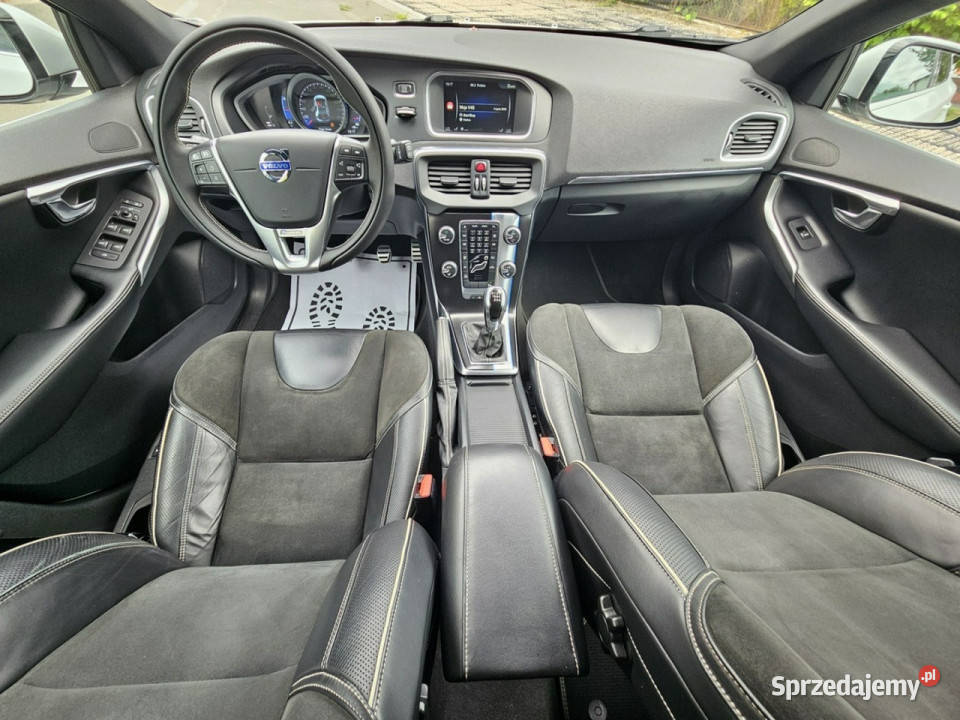 Volvo V40 RDesign Super Stan GWARANCJI II 2012 nieuszkodzony