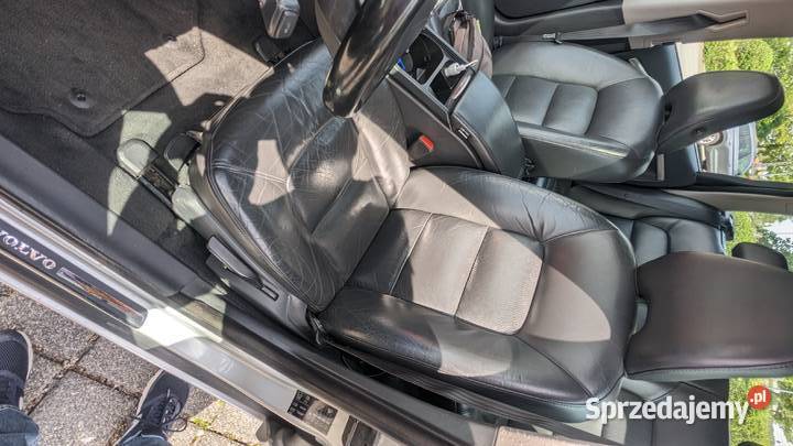 Volvo V70 20 D 163 SZWEDZKI CZOŁG Rok produkcji 2010 Łańcut