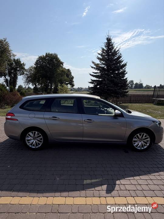 Peugeot 308 Serokomla