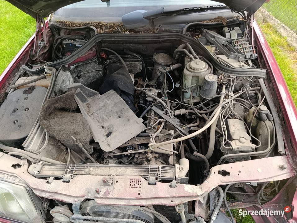 Części silnikowe Mercedes w124 30turbo osobowe Puławy sprzedam