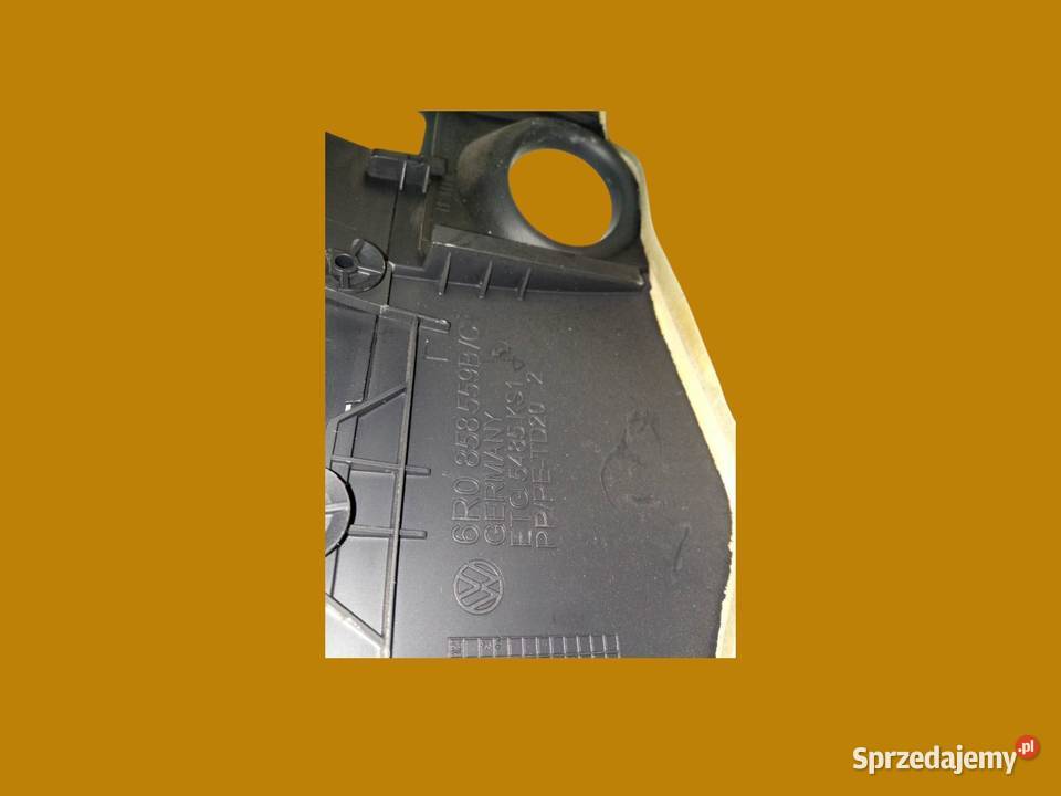 OBUDOWA KIEROWNICY OSŁONA KOLUMNY 6R 6R0858560C Rok produkcji 2011 Kierownice świętokrzyskie