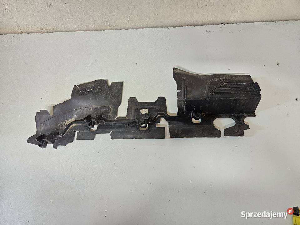 SKODA OCTAVIA III 3 KIEROWNICA POWIETRZA PRAWA Międzychód