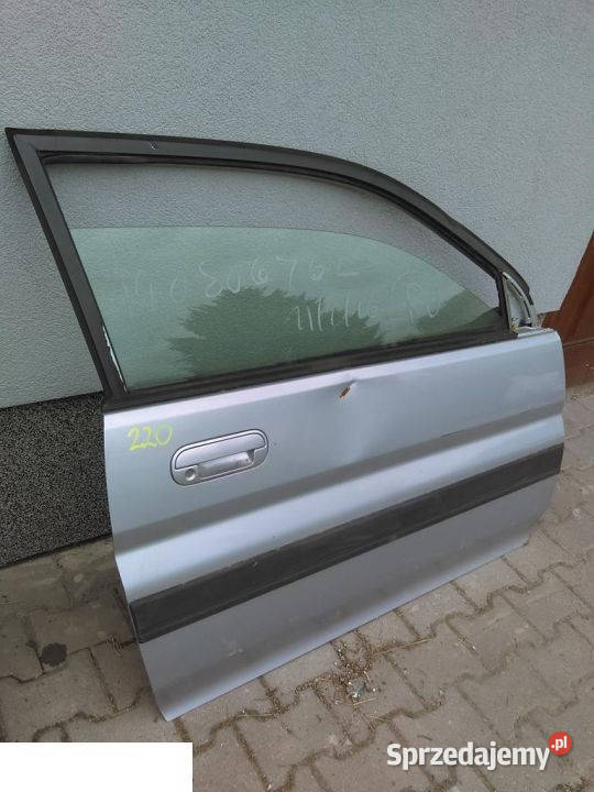 HONDA HRV 3D PRAWY PRZÓD osobowe