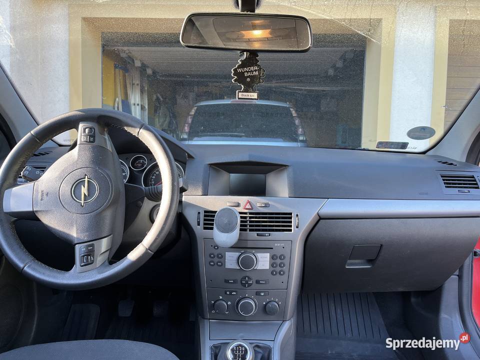 Opel Astra H GTC 16 105 Klima Tempomat 2 kpl kół Rok produkcji 2006 Opel