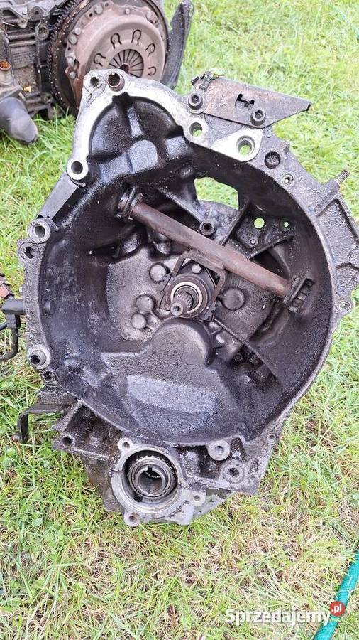 Peugeot 406 skrzynia biegów i sprzęgło Skrzyni biegów Motoryzacja Konin