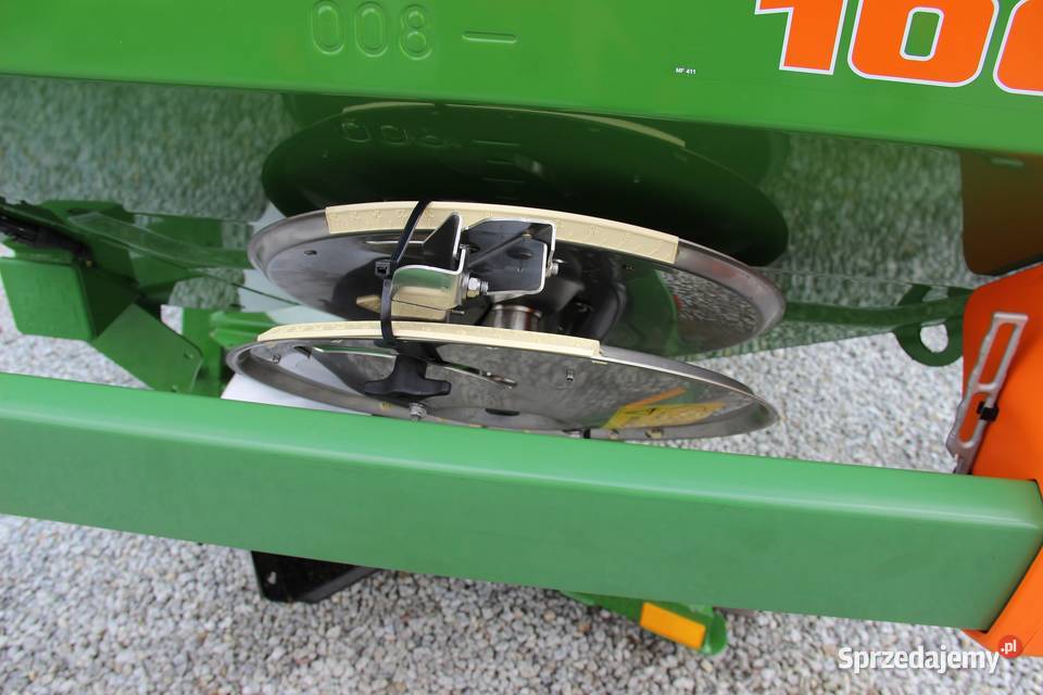 Rozsiewacz dwutarczowy rozsiewacze Amazone Rogóźno