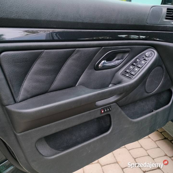 BMW 525iA 2001 pomorskie Warcz