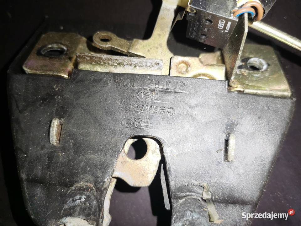 Zamek klapy tylnej Audi 80 B4 Cabrio śląskie Łaziska Górne