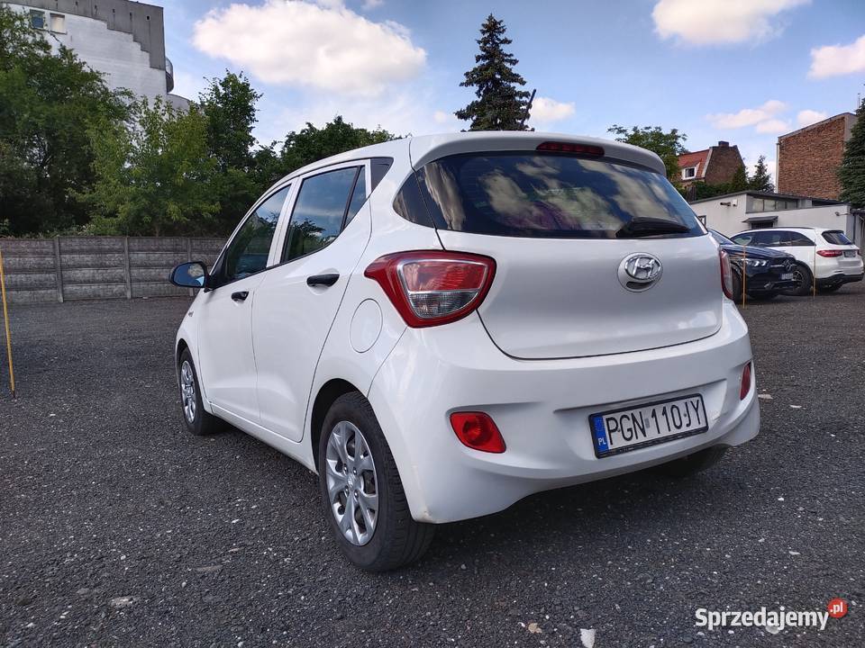 Hyundai I 10 Bezwypadkowy 2015 r Zarejestrowany manualna Gniezno