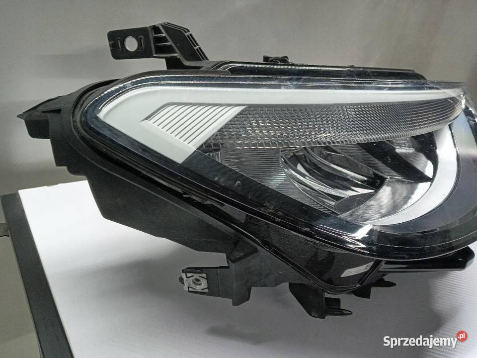 LAMPA PRAWA PRZÓD PRZEDNIA FULL LED VW ID3 osobowe