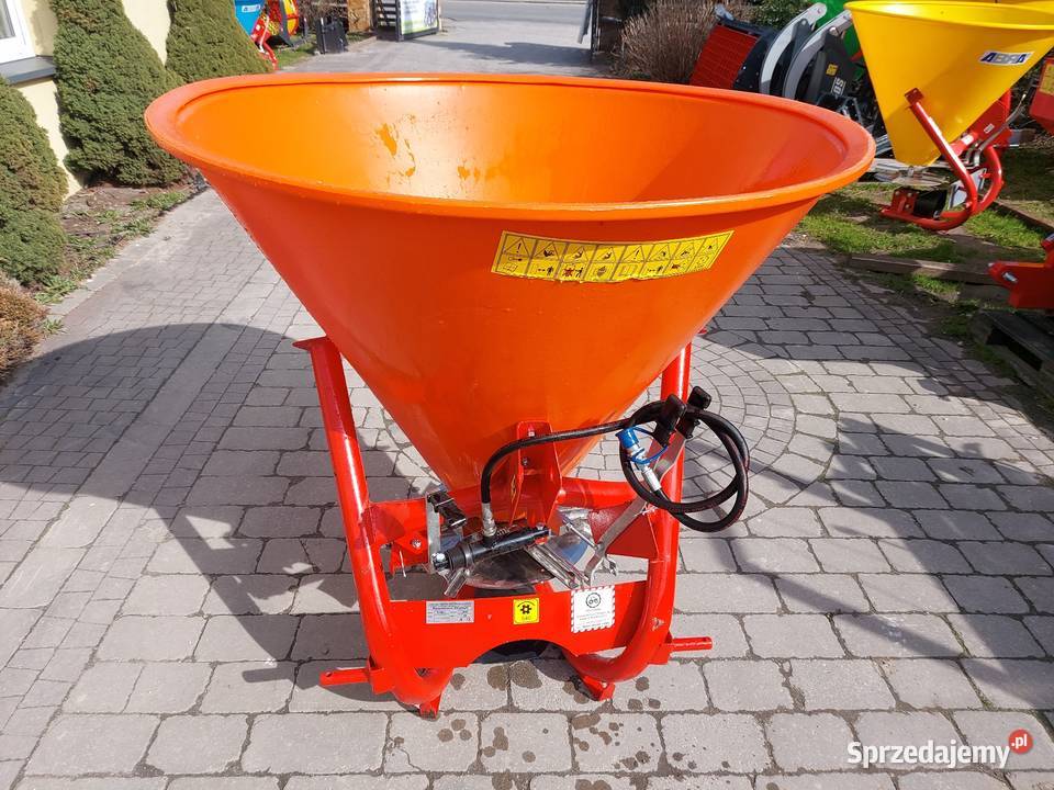 Rozsiewacz nawozów Lej 300400500L hydrauliczne Mroczków Duży