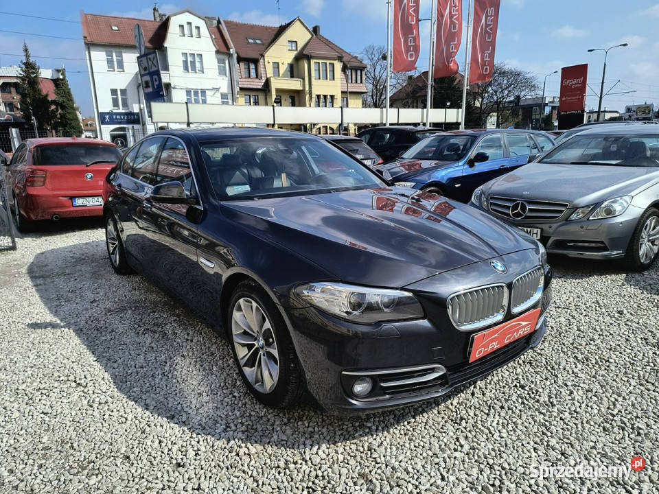 BMW 530 258 2014rNAVIHeadUpHakKamerafull serwis sprzedam