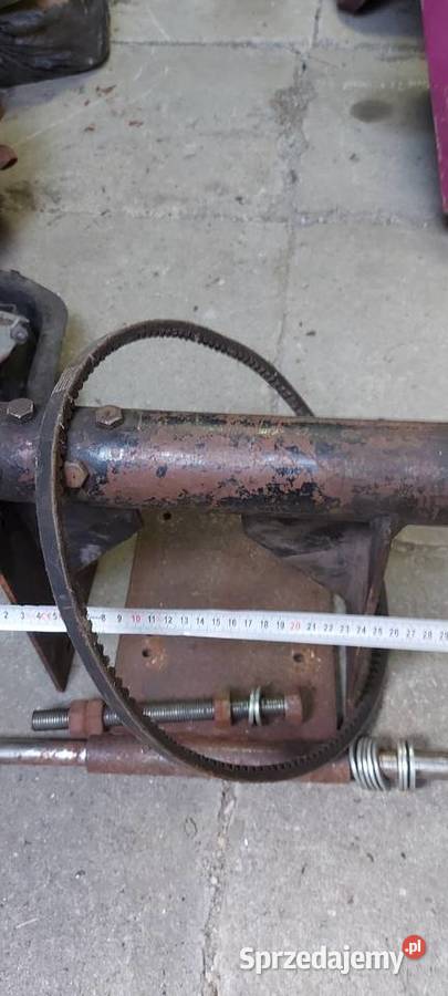 Szczotkarka szlifietka wałek z kołem pasowym