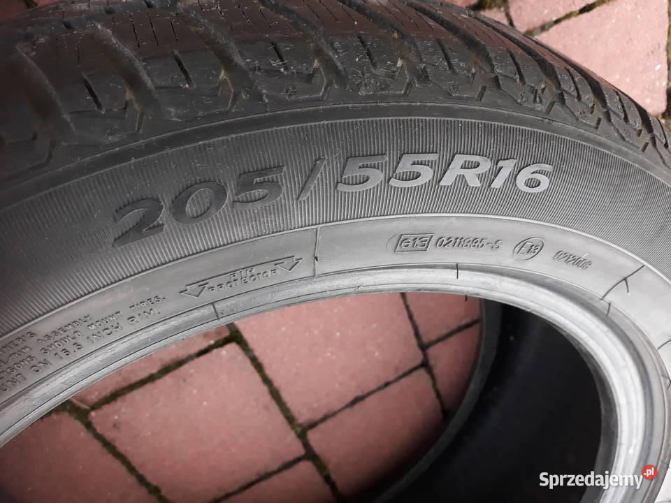 Opony zimowe 16 R Michelin piękne Części samochodowe Oświęcim
