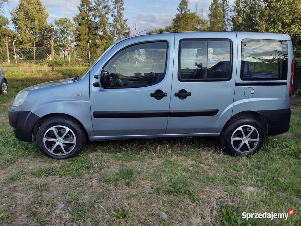 Fiat Doblo 13 JTD 2006 lakier metallic podkarpackie Jasło sprzedam