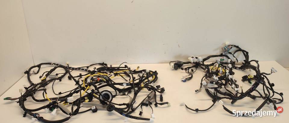 SUZUKI SWIFT MK9 WIĄZKA KABINY 2025 RHD ANGLIK Materiały instalacyjne