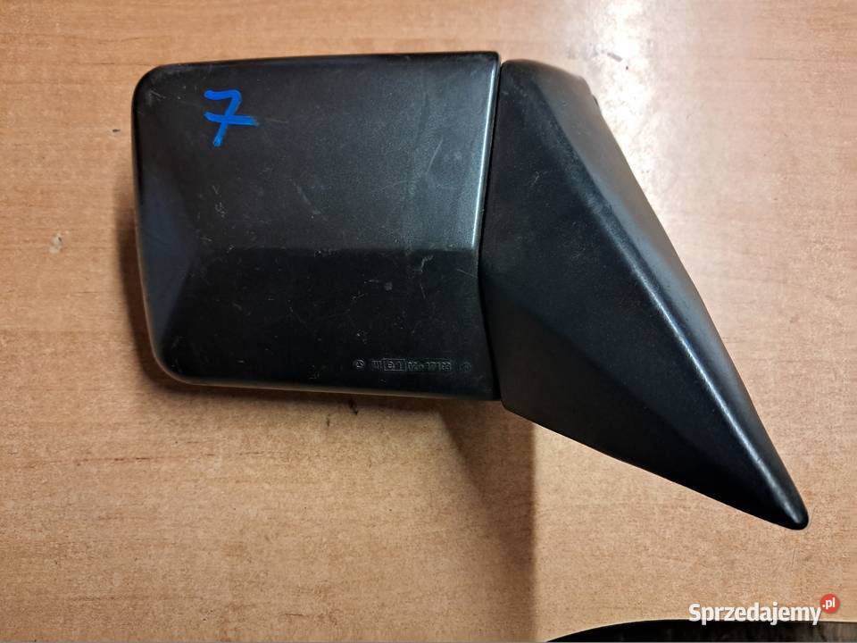 LUSTERKO PRAWE MERCEDES W124 W201 1248101616 śląskie Cieszyn