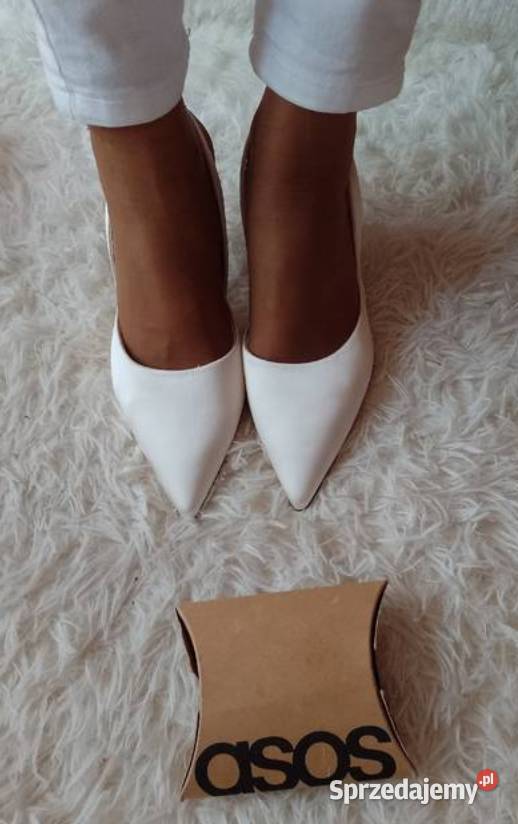 3940 ASOS DesignBiałe wytworne czółenka z Asos Kraków