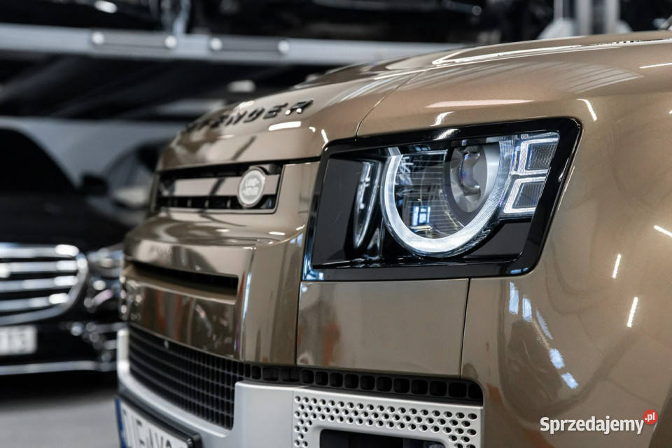 Land Rover Defender First Edition 110 30 P400 benzyna Węgrzce