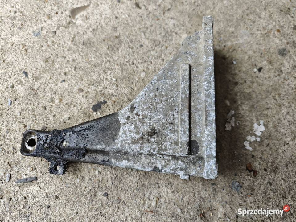 Łapa mocowanie silnika BMW E38 m52 728 prawa Żory