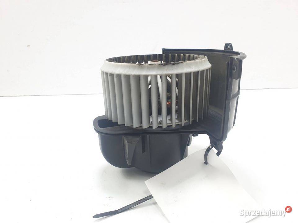 WENTYLATOR KABINOWY VOLKSWAGEN TOUAREG Lipno