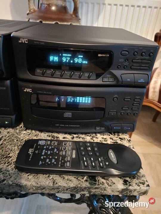 Wieża JVC CAS700R z górnej półki Drawski Młyn