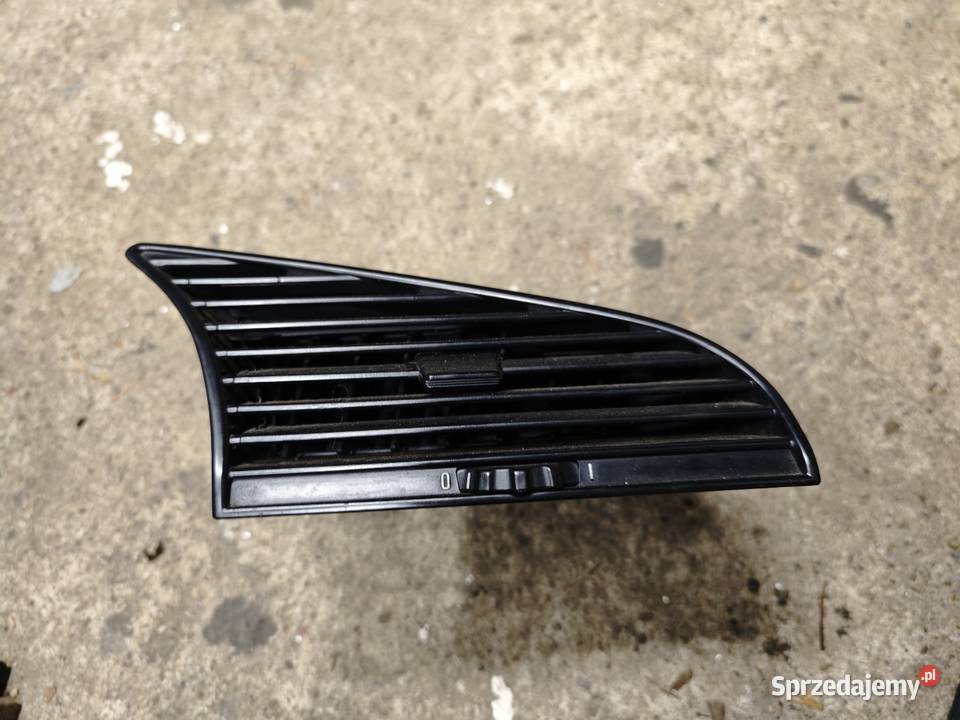 Kratka nawiewu BMW e36 środkowa Żory sprzedam