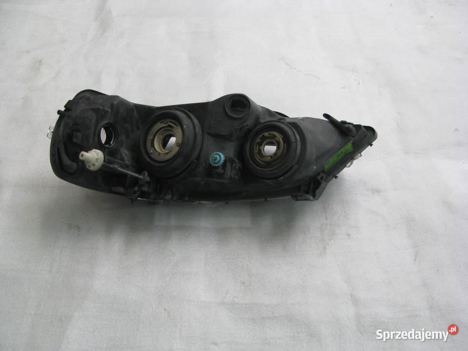 Opel astra II Lampa prawa czarna osobowe Zduńska Wola