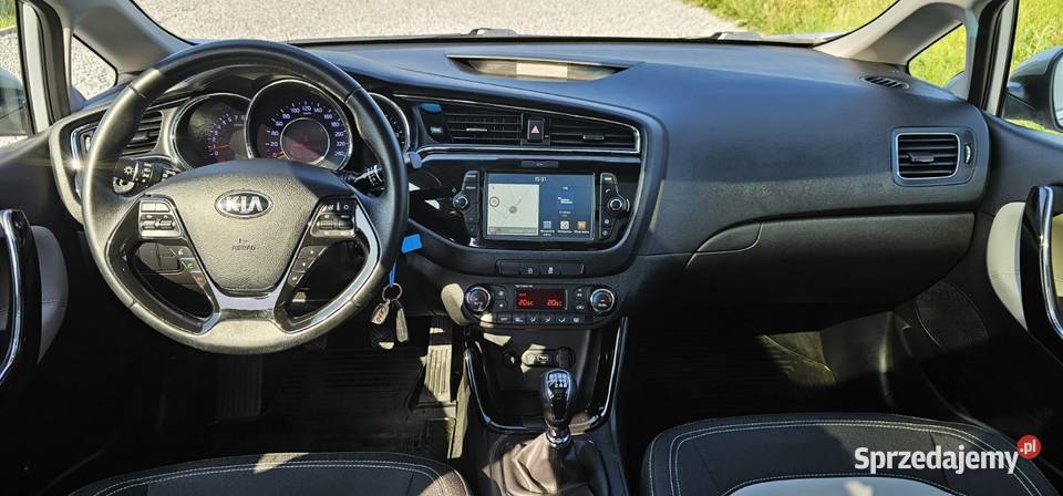 KIA CEED 16 BENZYNA ŁADNA manualna Latoszyn