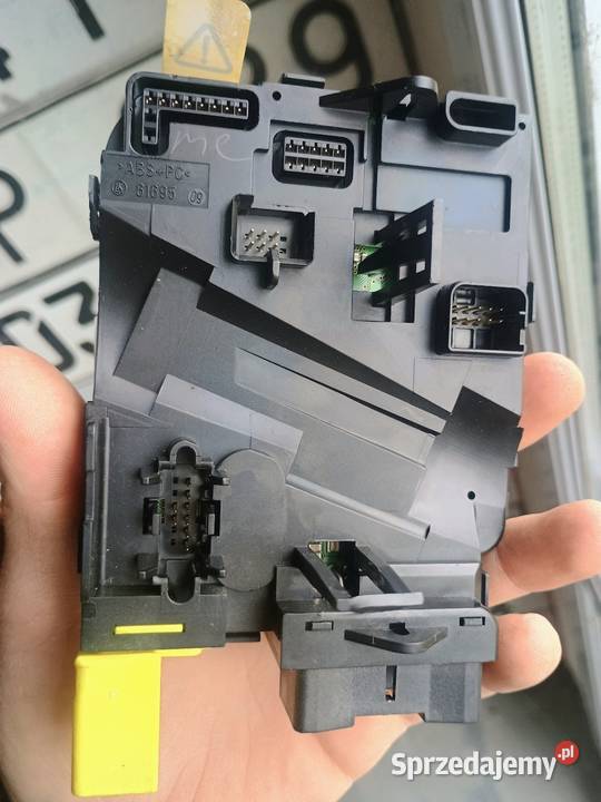 Moduł kierownicy Audi A3 8P numer 8P0953549A lewe Radymno