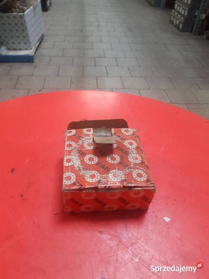 528983A Łożysko wałeczkowe stożkowe Sulechów