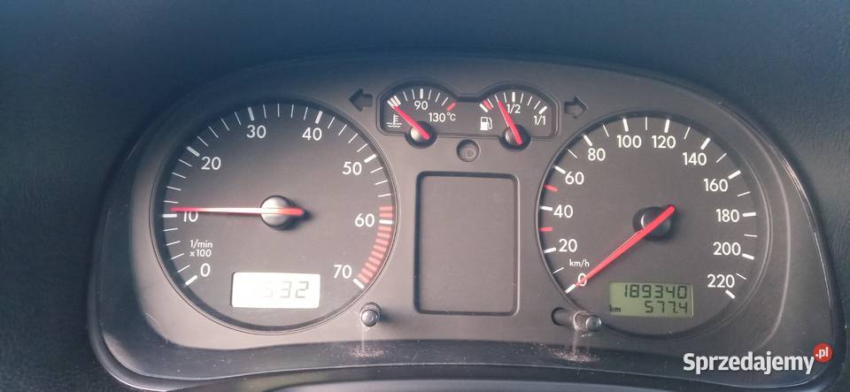 Vw Golf IV klimatyzacja Golf dolnośląskie Żerzuszyce sprzedam