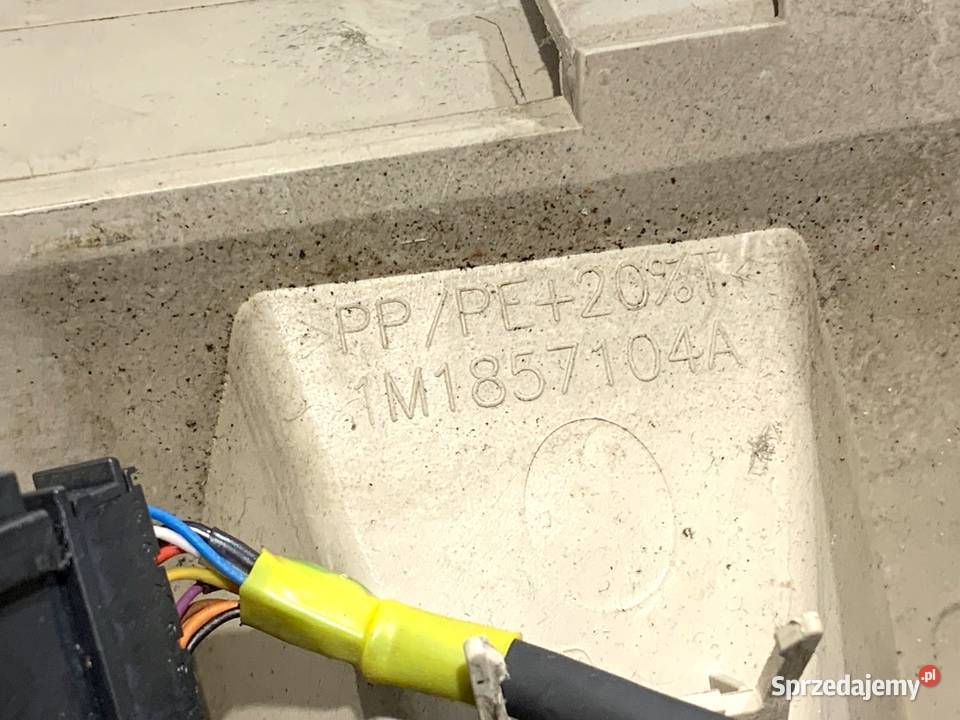 SCHOWEK PASAŻERA ZMIENIARKA SEAT TOLEDO II