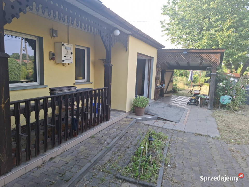 Dom na wsi 120 m z ogrodem i garażem Chroberz