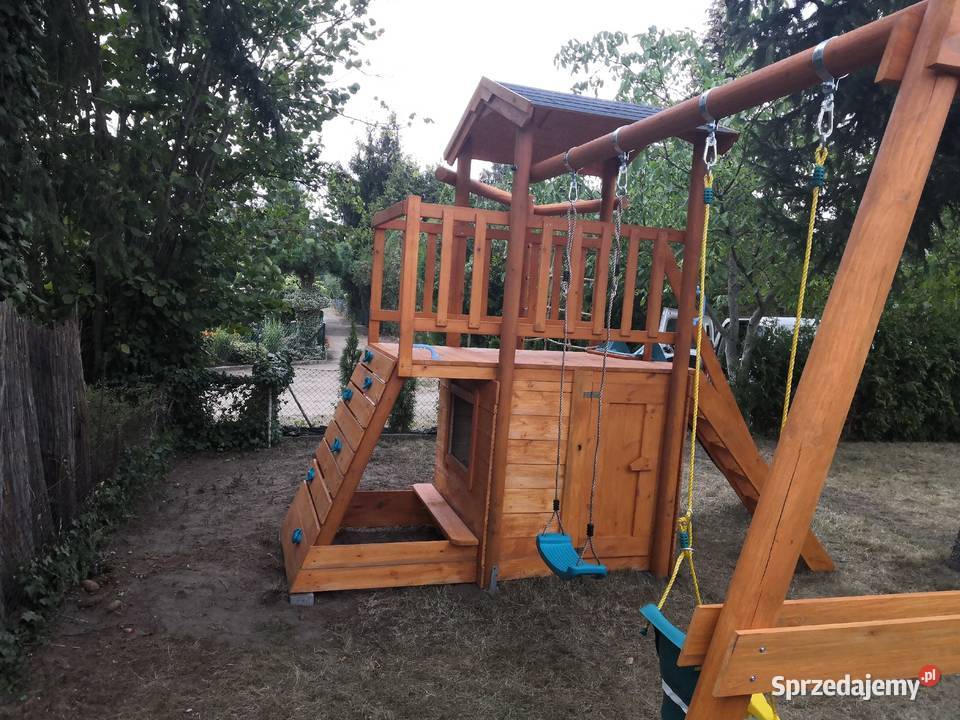 Plac zabaw dzieci huśtawka piaskownia ścianka wielkopolskie Kawnice