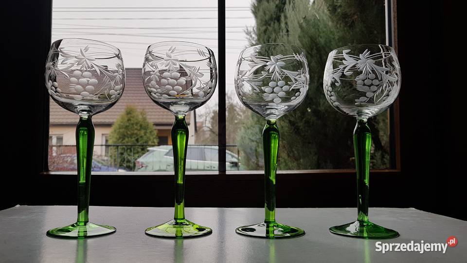 Stare szlifowane kieliszki z zieloną nóżką szkło Dąbrowa Górnicza sprzedam
