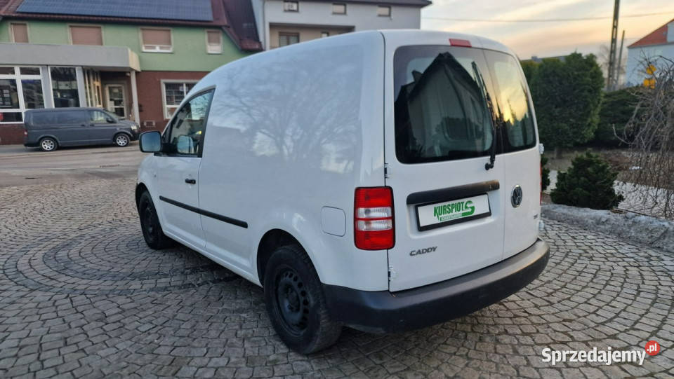Volkswagen Caddy 127 CADDY 12 TSI Benzyna 86 manualna Głogówek
