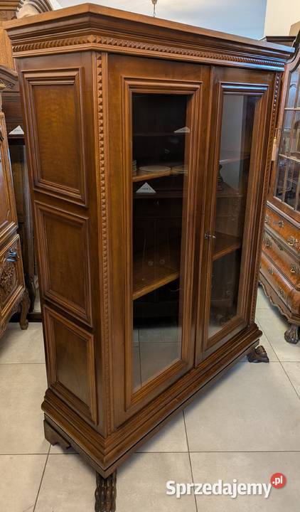 Włoska witryna na lwich łapach sklep Dąbrowa Dąbrowa Górnicza