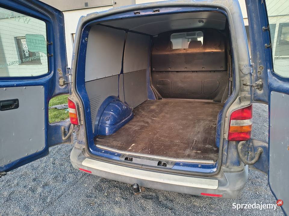VW Transporter T5 19TDI mały przebieg hak Długie Stare
