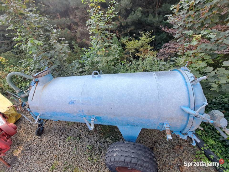 Beczka 2300 litrow Wiśniowa